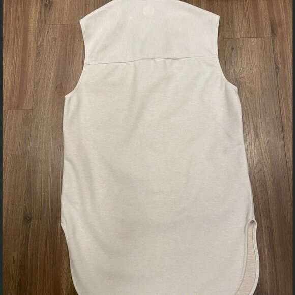 New with Tag, Cream Sleeveless Button-Down Shirt Wool Vest, S/M, H&M - Picture 6 of 7